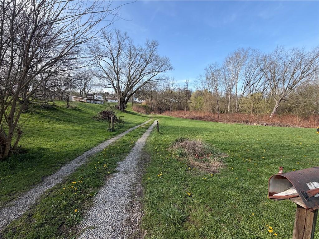 23 Hogsett Lane Uniontown, PA 15401 - Photo 3 of 8