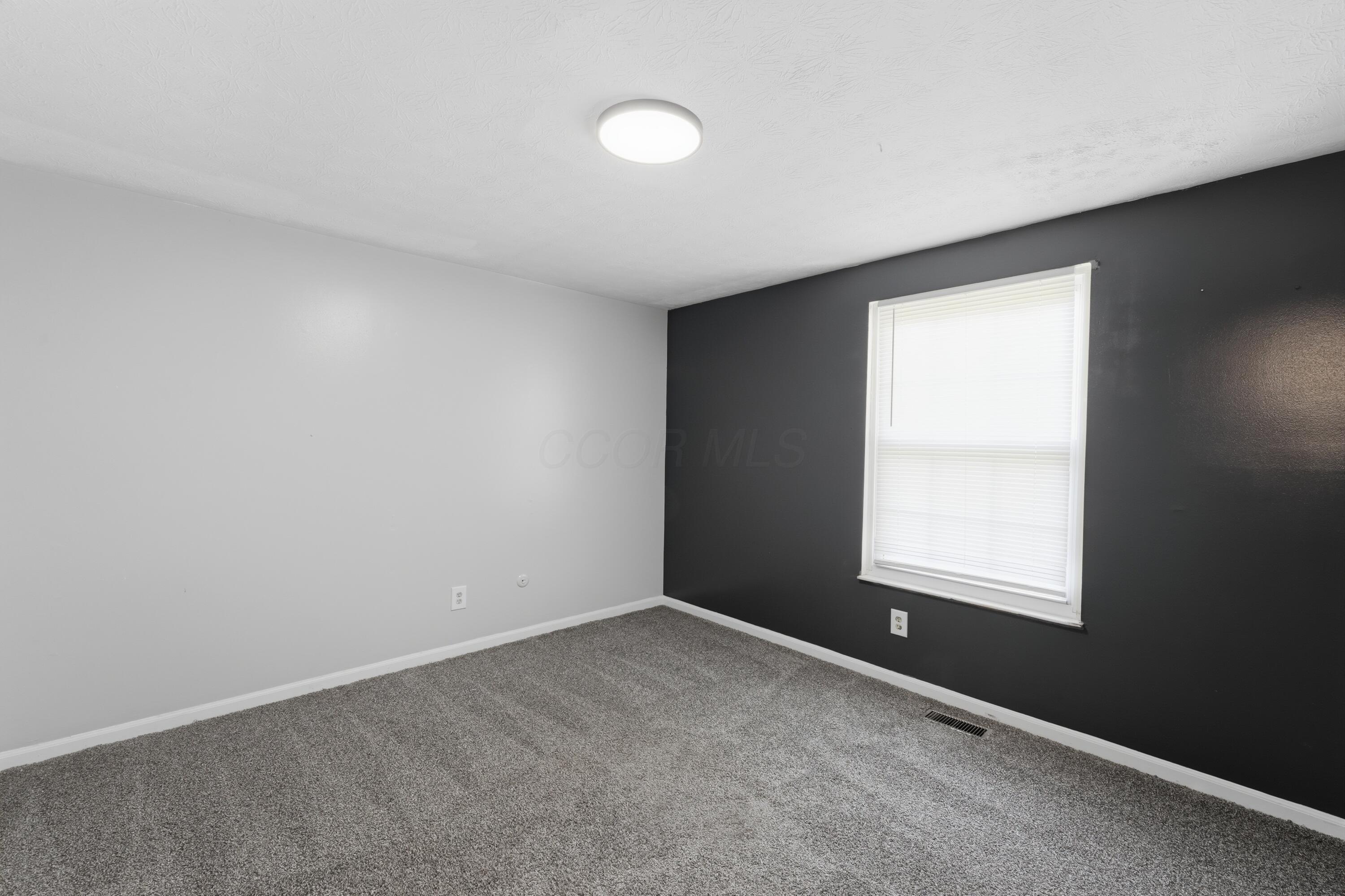 11589 Milnor Road Pickerington, OH 43147 - Photo 19 of 25 Third bedroom