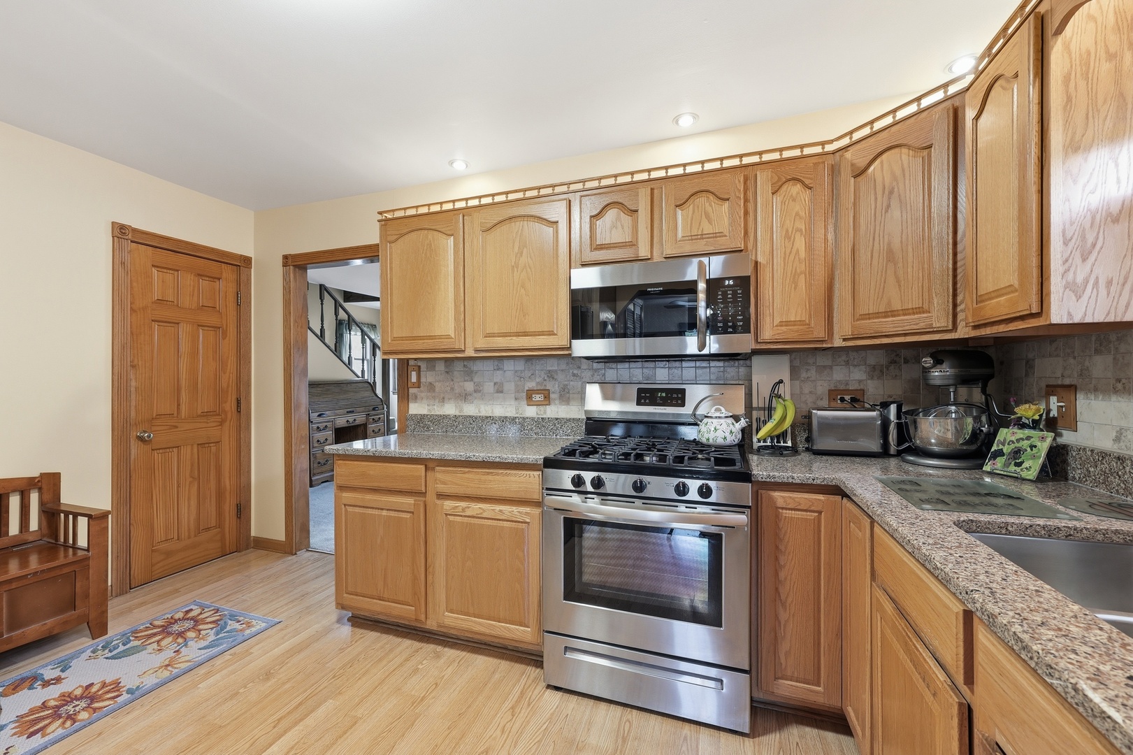 9637 Rutherford Avenue Oak Lawn, IL 60453 - Photo 9 of 40