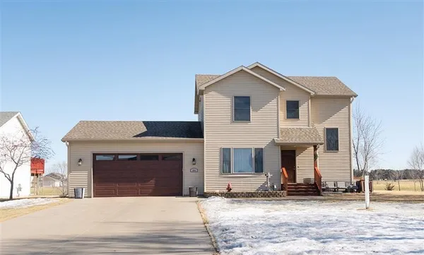 $395,000 | 804 Southwest 11th Avenue, Rice, MN 56367
