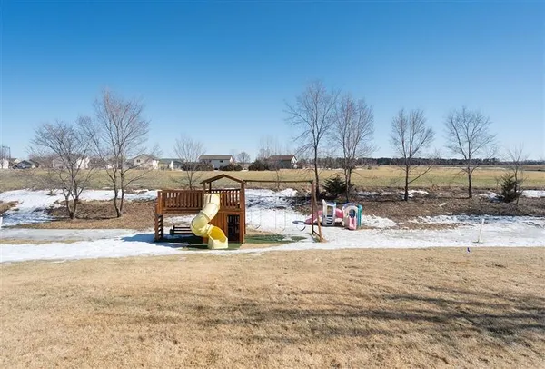 $395,000 | 804 Southwest 11th Avenue, Rice, MN 56367
