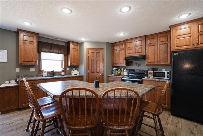 804 Southwest 11th Avenue Rice, MN 56367 - Photo 9 of 31