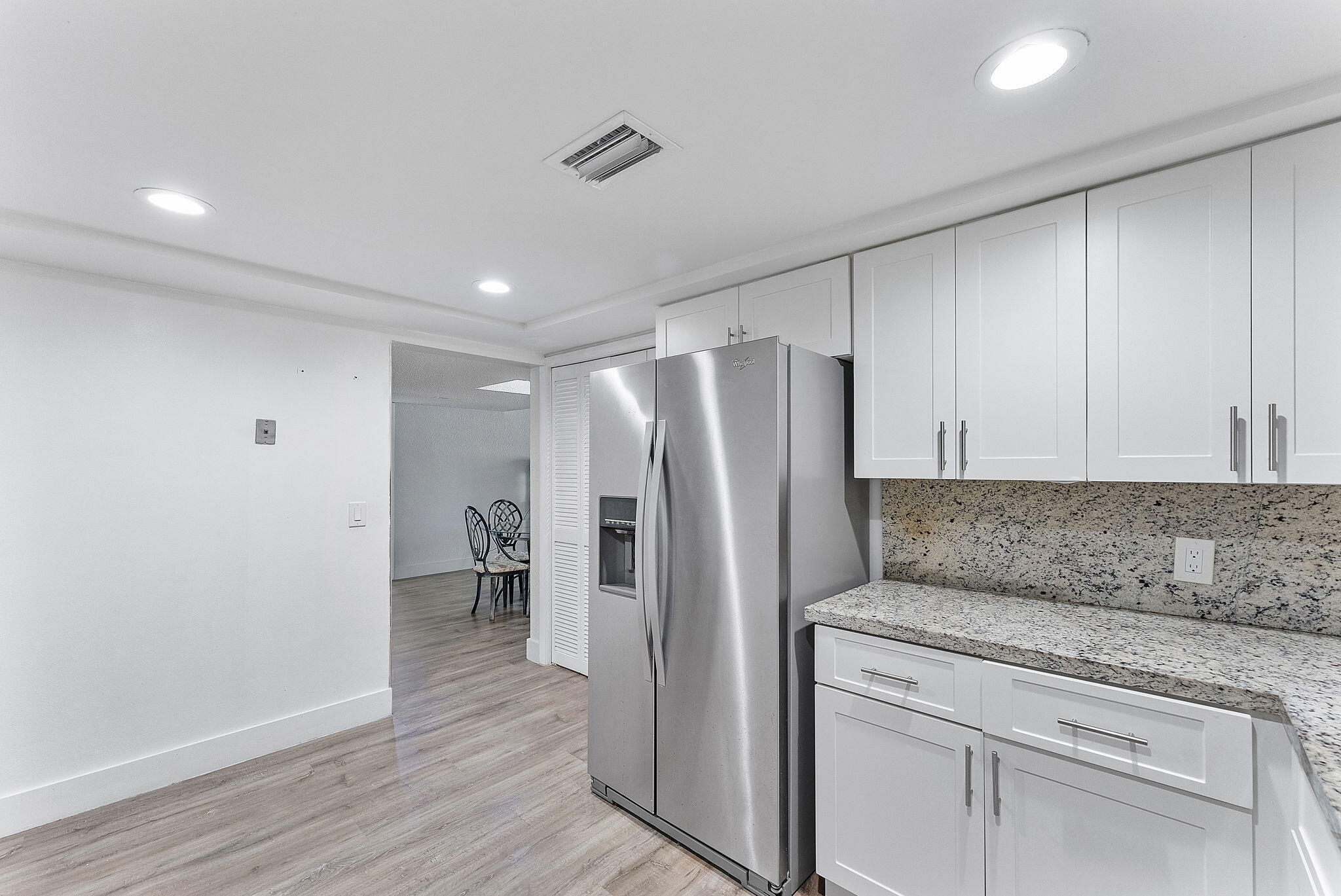 16475 Golf Club Road, Unit 207 Weston, FL 33326 - Photo 9 of 32 Kitchen