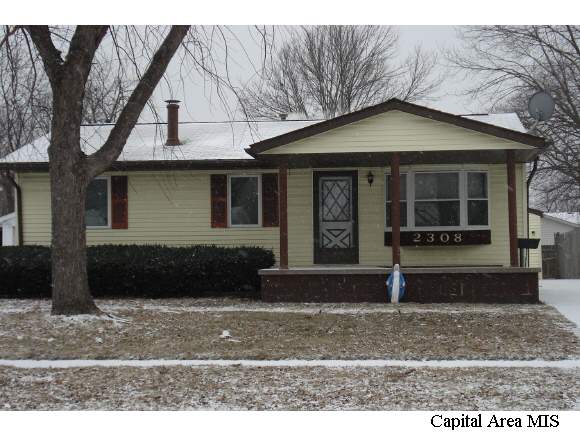 2308 Sutherland Road Springfield, IL 62702 - Photo 1 of 1