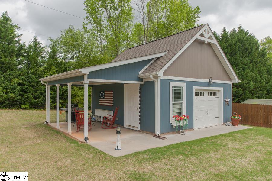 14 Rox Run Simpsonville, SC 29681 - Photo 32 of 36 Gallery Image 32