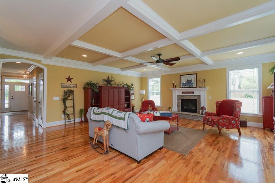 14 Rox Run Simpsonville, SC 29681 - Photo 8 of 36 Gallery Image 8