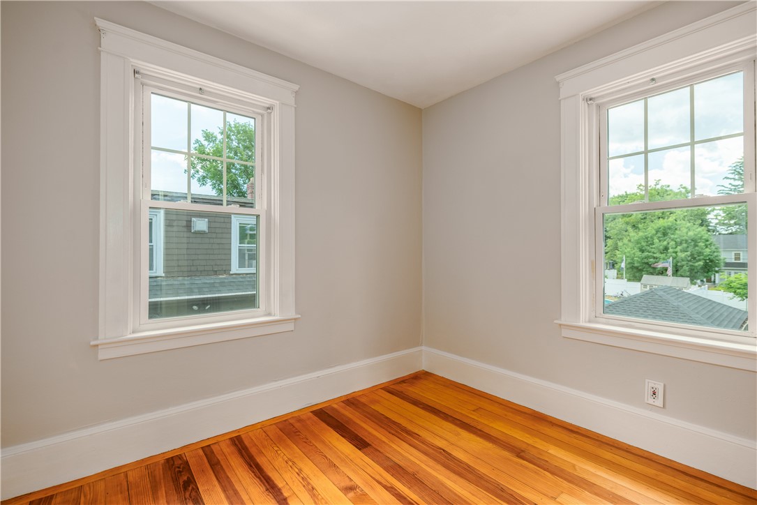52 Forbes Street Providence, RI 02908 - Photo 22 of 40