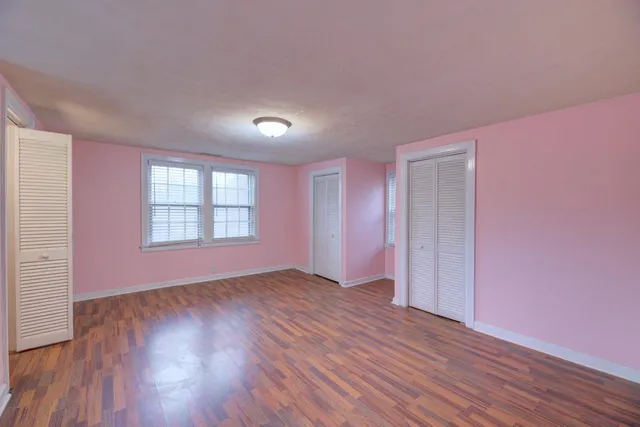 $174,900 | 1113 East 10th Avenue, Winfield, KS 67156