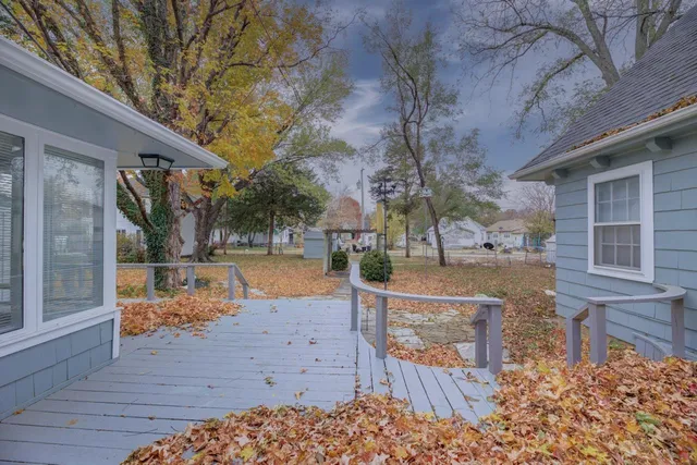 $174,900 | 1113 East 10th Avenue, Winfield, KS 67156