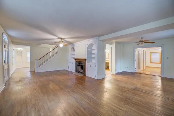 $174,900 | 1113 East 10th Avenue, Winfield, KS 67156