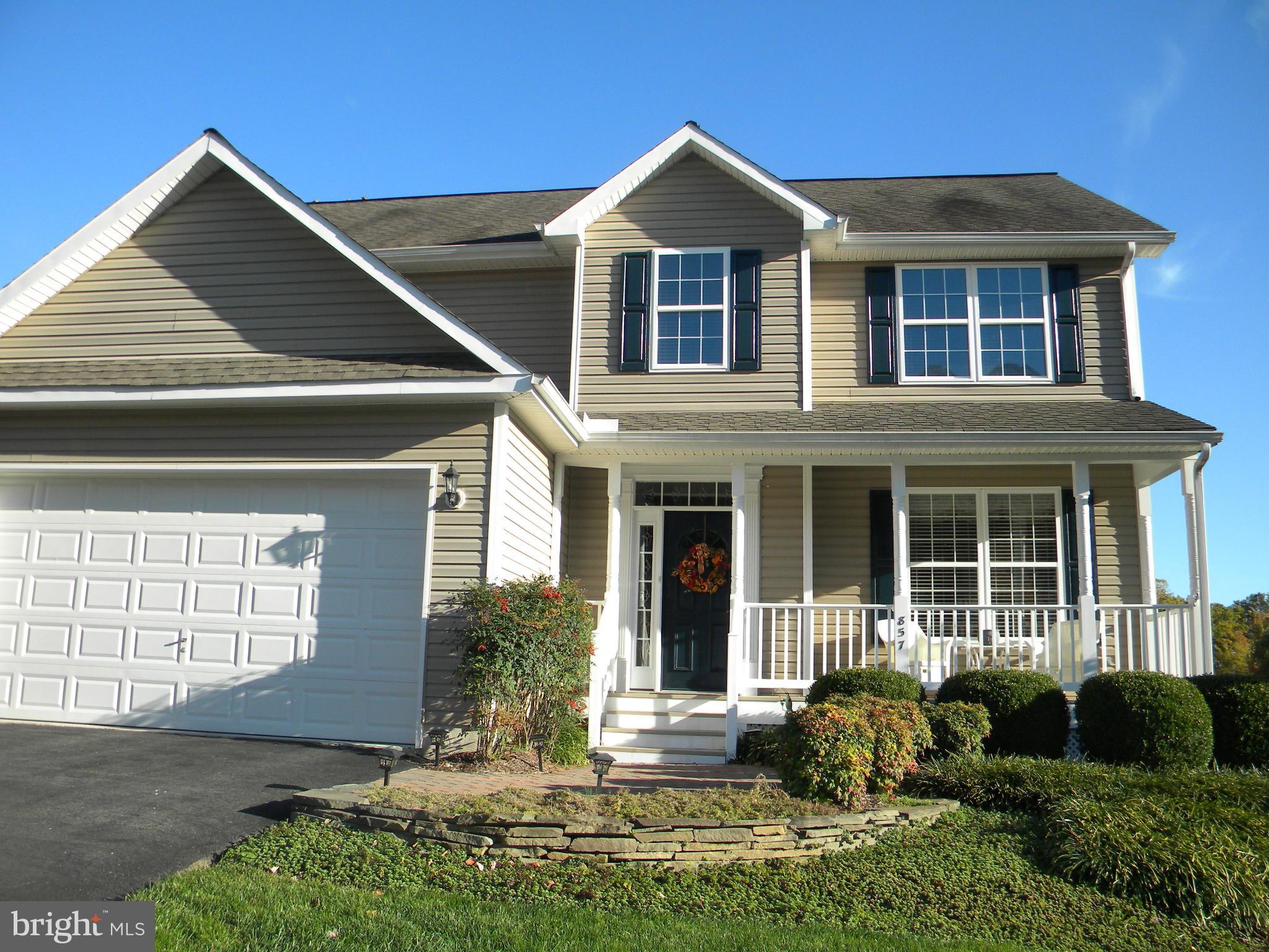 857 Clamshell Court Edgewater, MD 21037 - Photo 22 of 23 Exterior (Front)