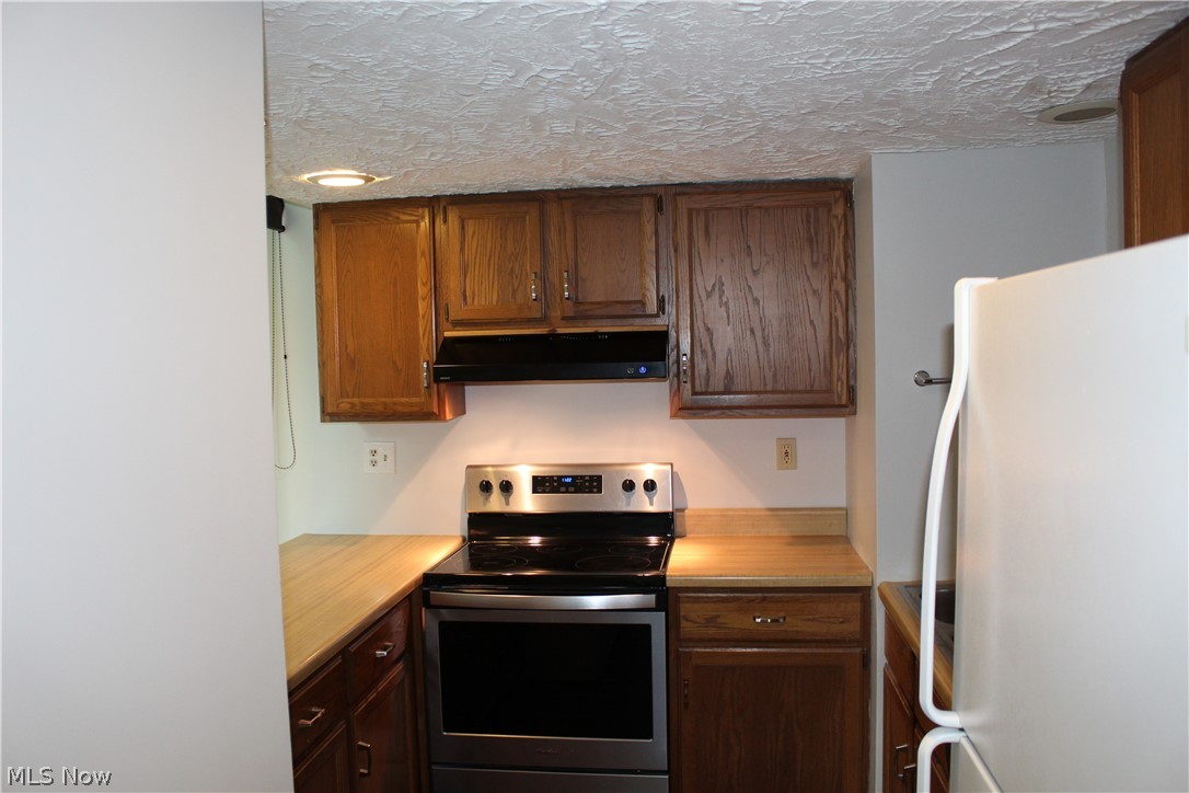 2412 Call Road, Unit 1A Stow, OH 44224 - Photo 20 of 34