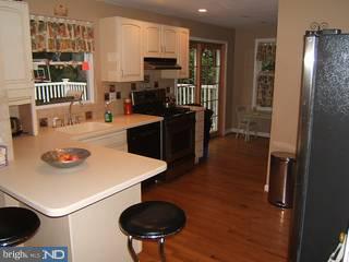 249 Signal Road Drexel Hill, PA 19026 - Photo 4 of 6
