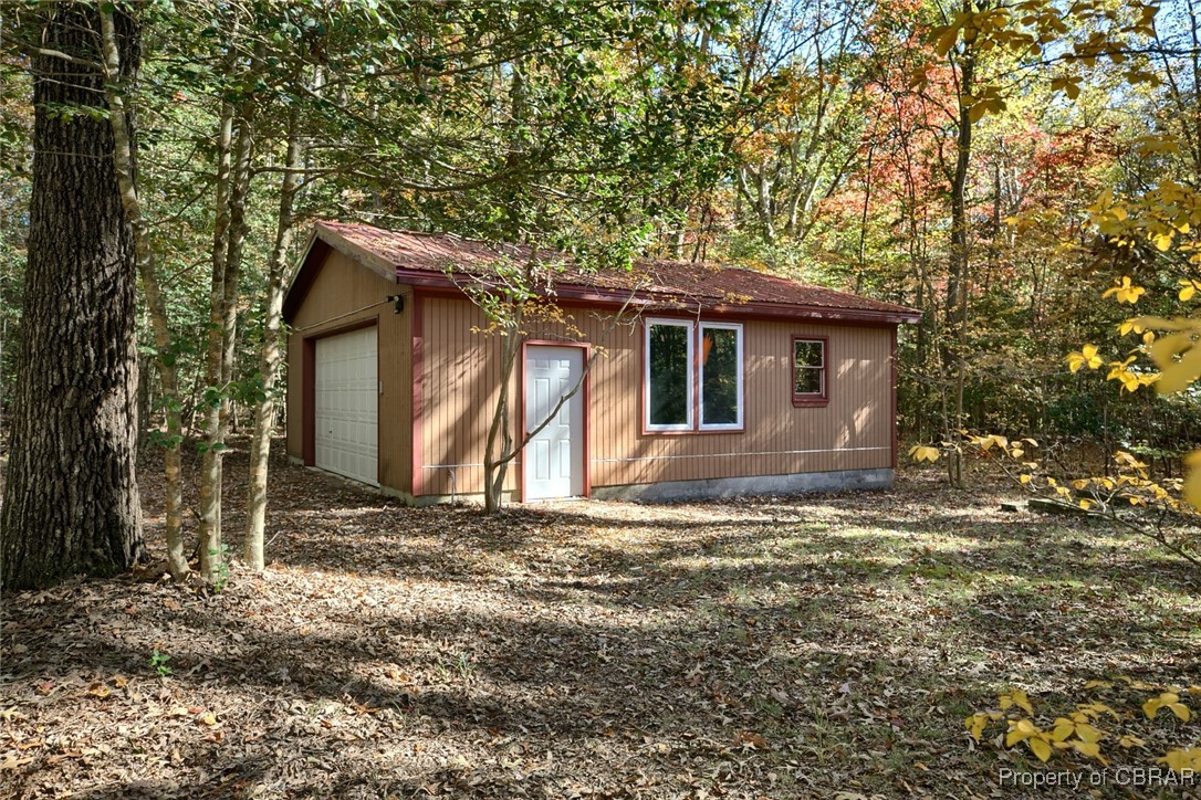 8711 Indian Road Gloucester, VA 23061 - Photo 4 of 23 Gallery Image 4