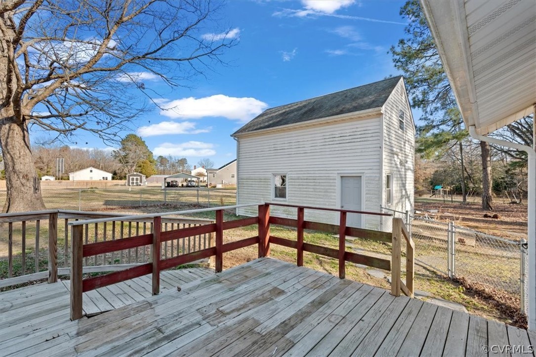 989 Grapevine Road Sandston, VA 23150 - Photo 24 of 26 Gallery Image 24