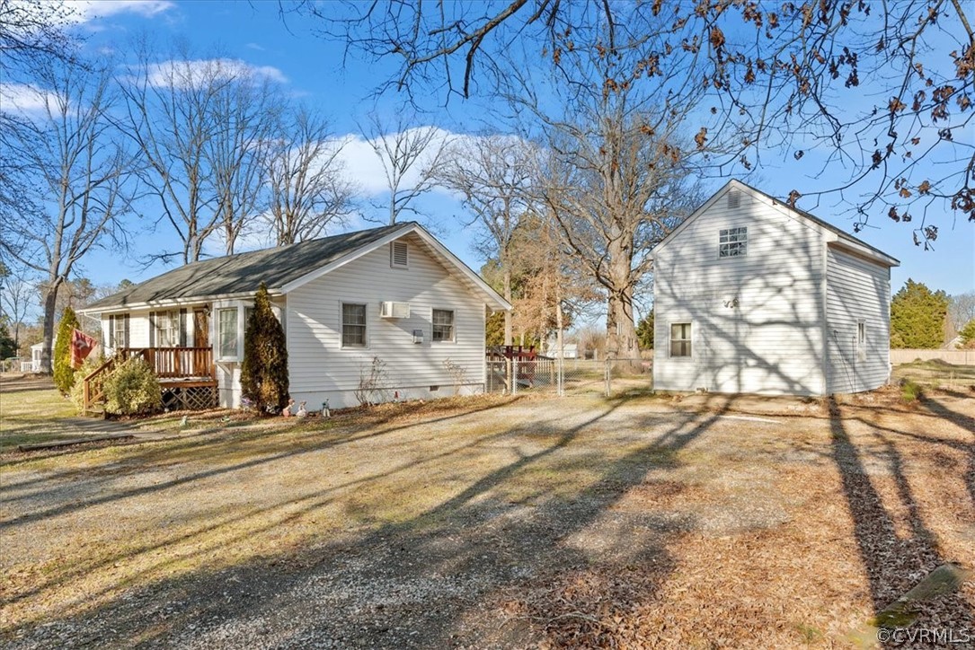 989 Grapevine Road Sandston, VA 23150 - Photo 3 of 26 Gallery Image 3
