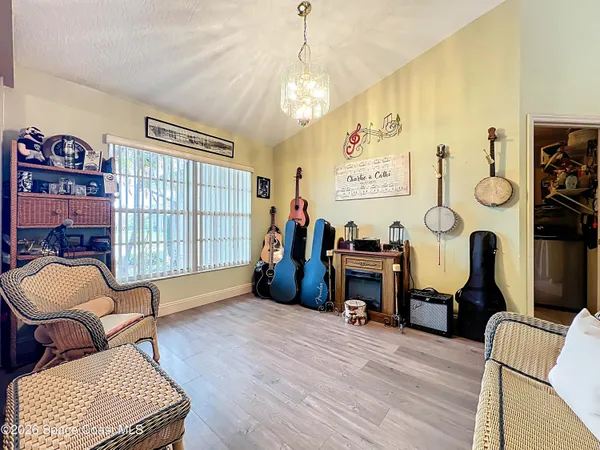 $425,000 | 1110 Glendale Avenue Northwest, Palm Bay, FL 32907