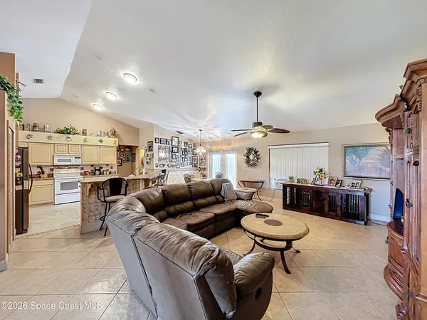 $425,000 | 1110 Glendale Avenue Northwest, Palm Bay, FL 32907