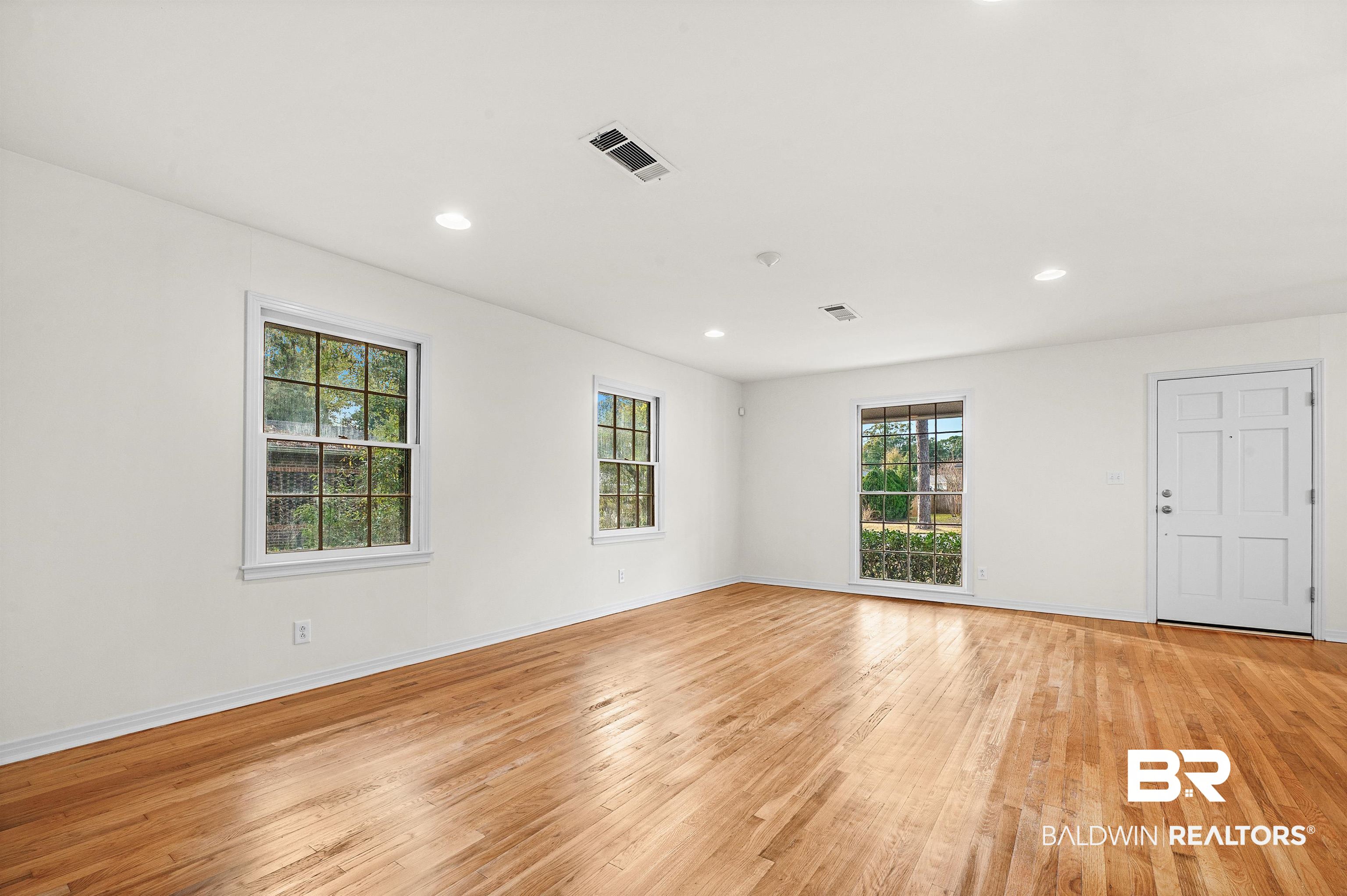 371 Francilla Circle Fairhope, AL 36532 - Photo 39 of 50 Living Room