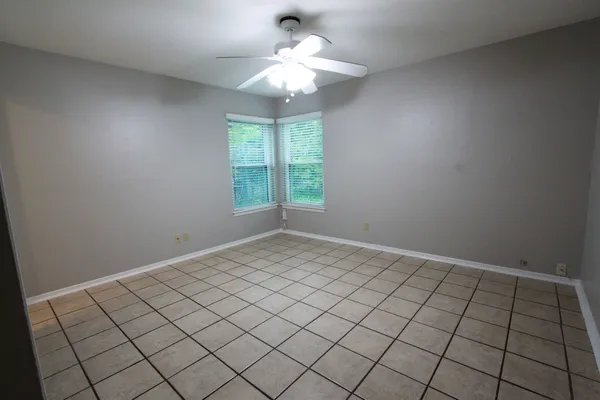 $2,495 | 5712 Fairlane Drive, Austin, TX 78757