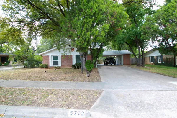 $2,495 | 5712 Fairlane Drive, Austin, TX 78757