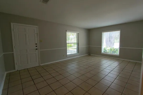 $2,495 | 5712 Fairlane Drive, Austin, TX 78757