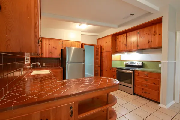 $2,495 | 5712 Fairlane Drive, Austin, TX 78757