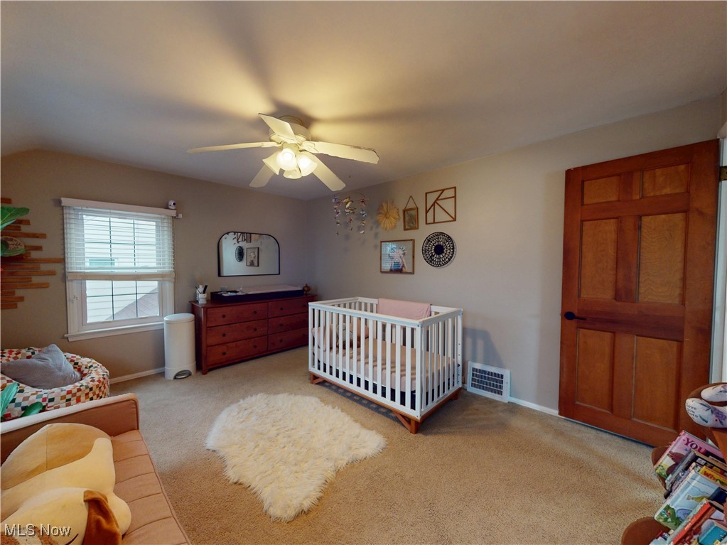 5015 Anderson Road Cleveland, OH 44124 - Photo 28 of 37