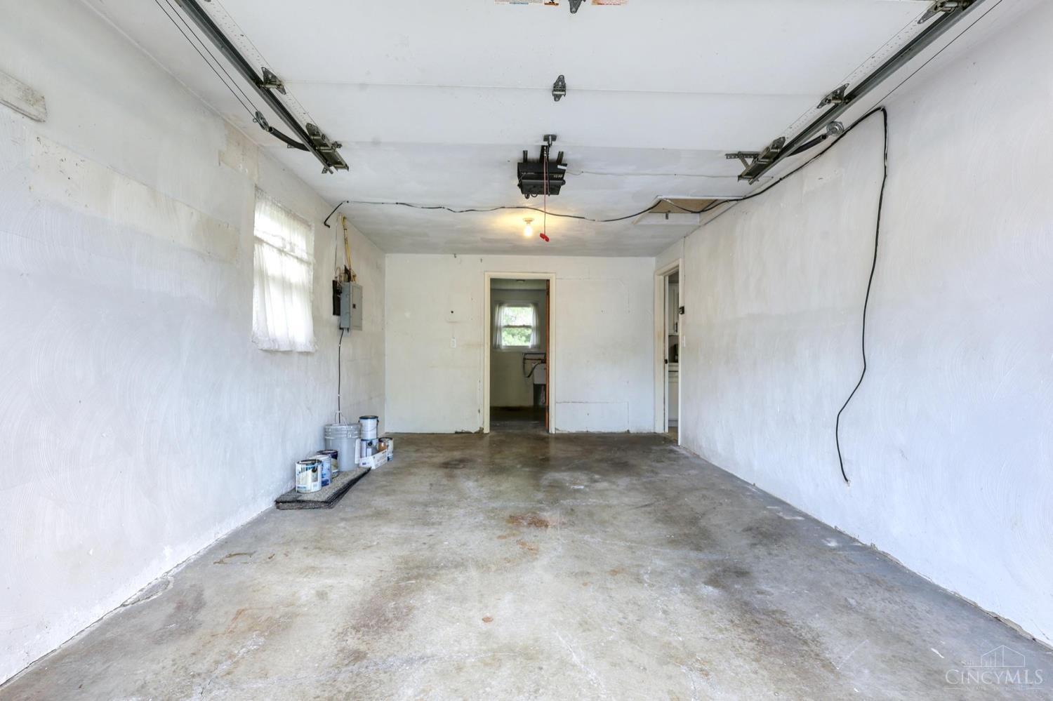 906 Shayler Road Cincinnati, OH 45245 - Photo 13 of 26 Gallery Image 13