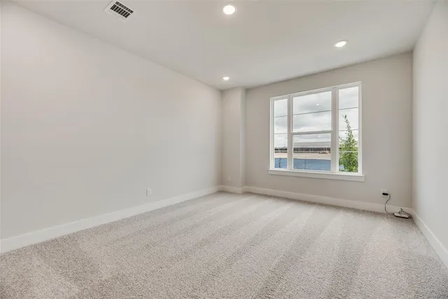 $574,990 | 925 Heights Way, Plano, TX 75075