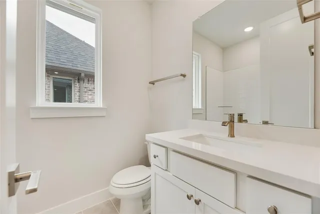 $574,990 | 925 Heights Way, Plano, TX 75075