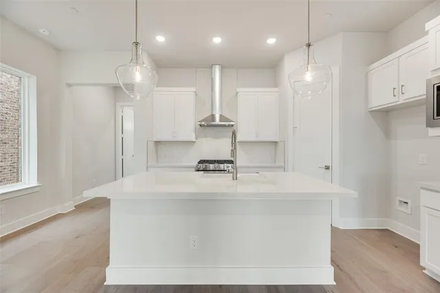 $574,990 | 925 Heights Way, Plano, TX 75075