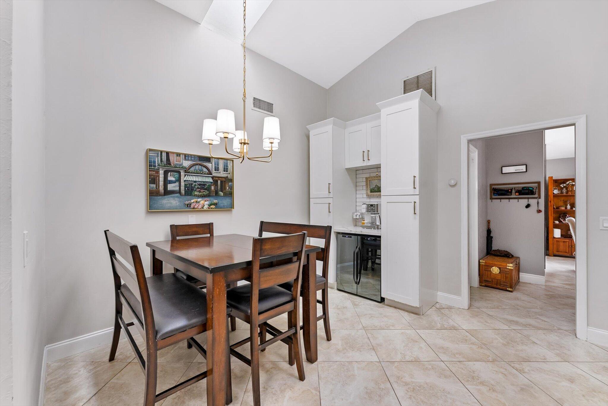 6515 Riparian Road Atlantis, FL 33462 - Photo 25 of 64 27-27