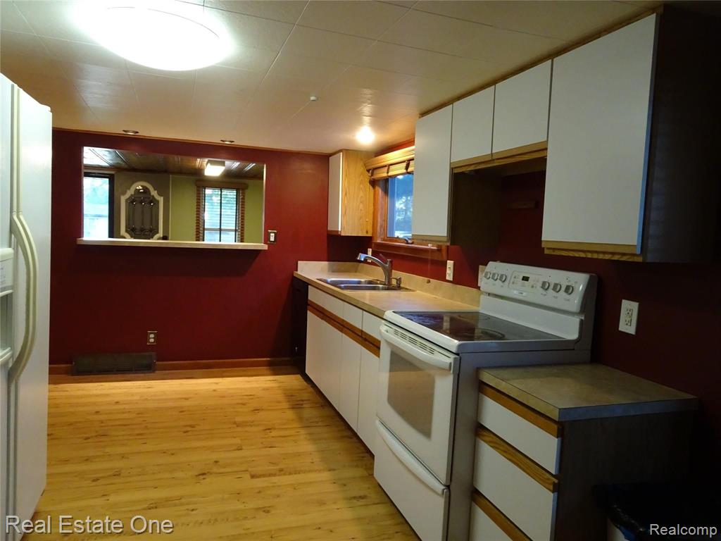 1658 Ladd Road Wolverine Lake, MI 48390 - Photo 13 of 16