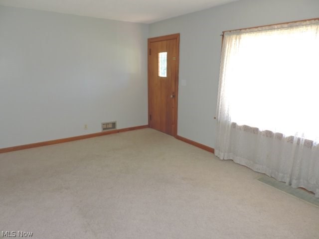 4216 7th Street Northwest Canton, OH 44708 - Photo 5 of 27 Gallery Image 5