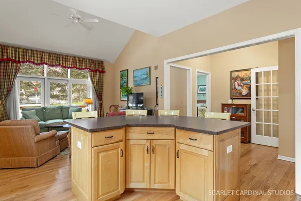 $650,000 | 1N118 Mission Court, Winfield, IL 60190