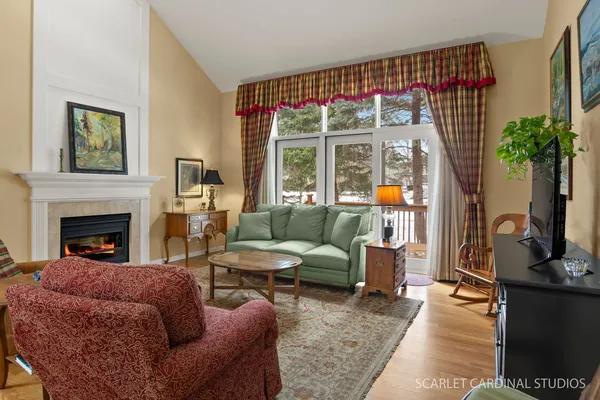 $650,000 | 1N118 Mission Court, Winfield, IL 60190