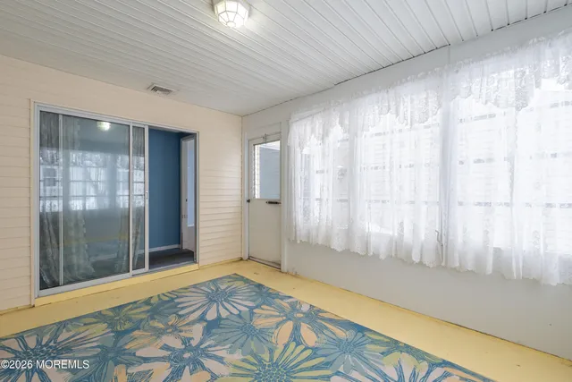 $329,900 | 42 Buttonwood Court, Lakewood, NJ 08701