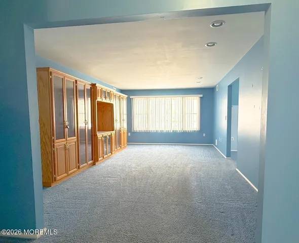 $329,900 | 42 Buttonwood Court, Lakewood, NJ 08701