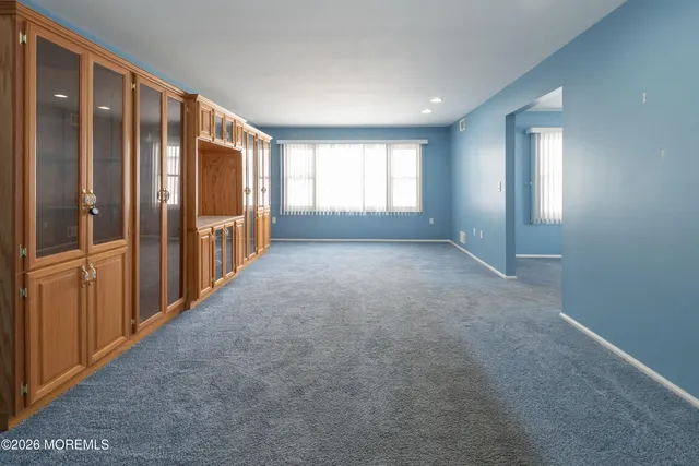 $329,900 | 42 Buttonwood Court, Lakewood, NJ 08701