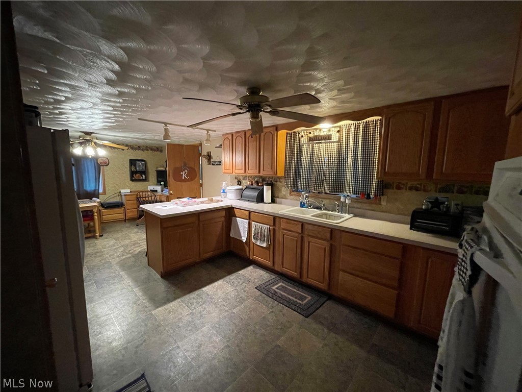 49761 York Road Adena, OH 43901 - Photo 5 of 15 Gallery Image 5
