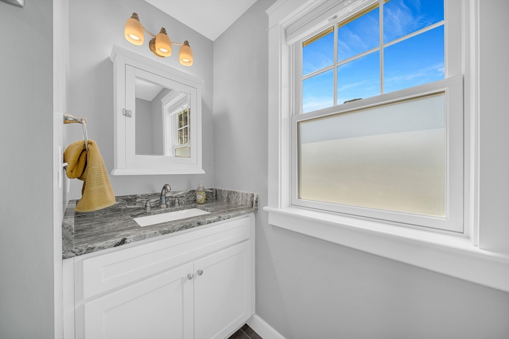 15 B Ferry Road Salisbury, MA 01952 - Photo 24 of 35 Gallery Image 24