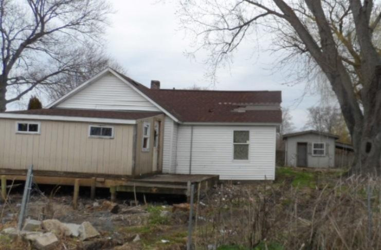 40738 C R 352 Decatur, MI 49045 - Photo 1 of 6 1