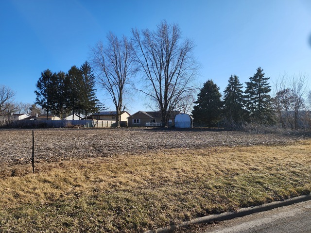 2294 Railsplitter Avenue Lincoln, IL 62656 - Photo 2 of 3 Gallery Image 2