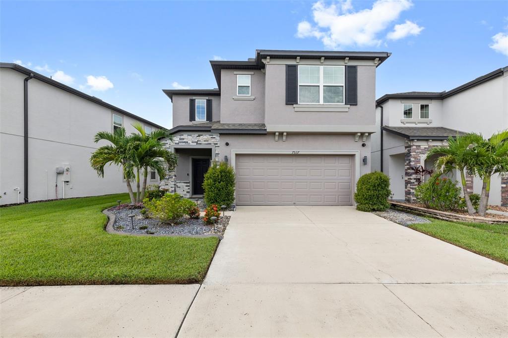 7537 Pool Compass Loop Wesley Chapel, FL 33545 - Photo 1 of 50 Gallery Image 1