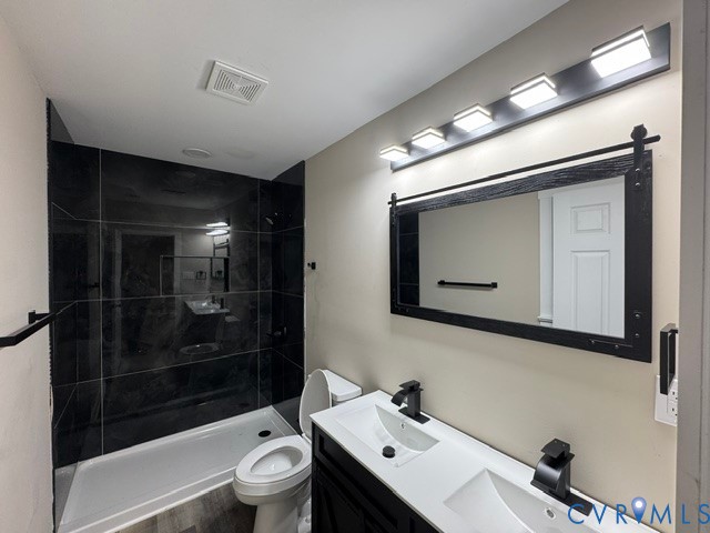 5000 Darbytown Road Henrico, VA 23231 - Photo 10 of 17 Dual vanity with integrated sinks and matte black