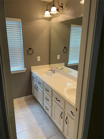 $3,300 | 3128 Red Maple Drive, Friendswood, TX 77546