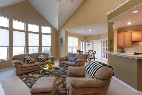 $3,300 | 3128 Red Maple Drive, Friendswood, TX 77546