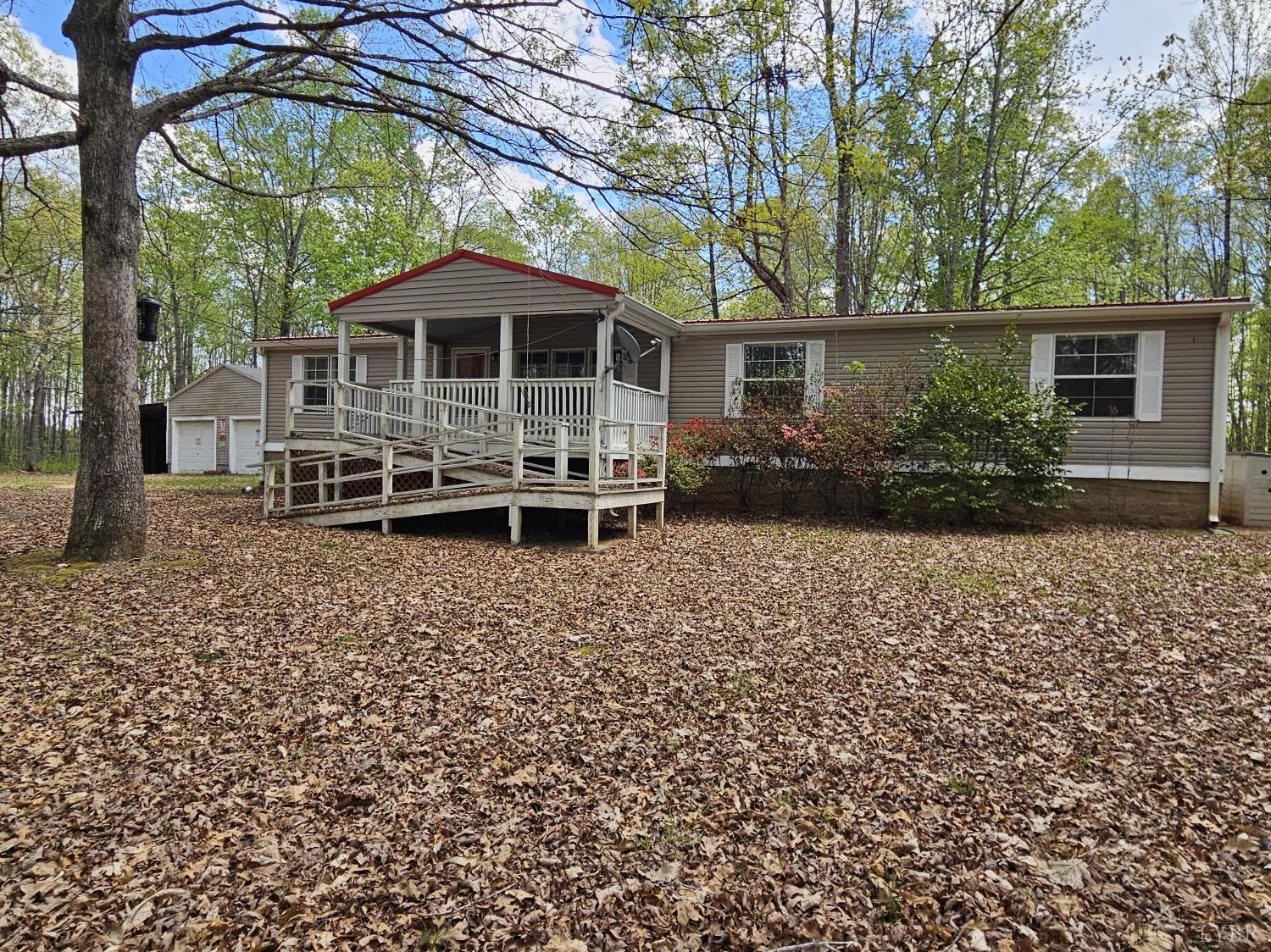 7962 Five Forks Road Farmville, VA 23901 - Photo 1 of 35 Gallery Image 1