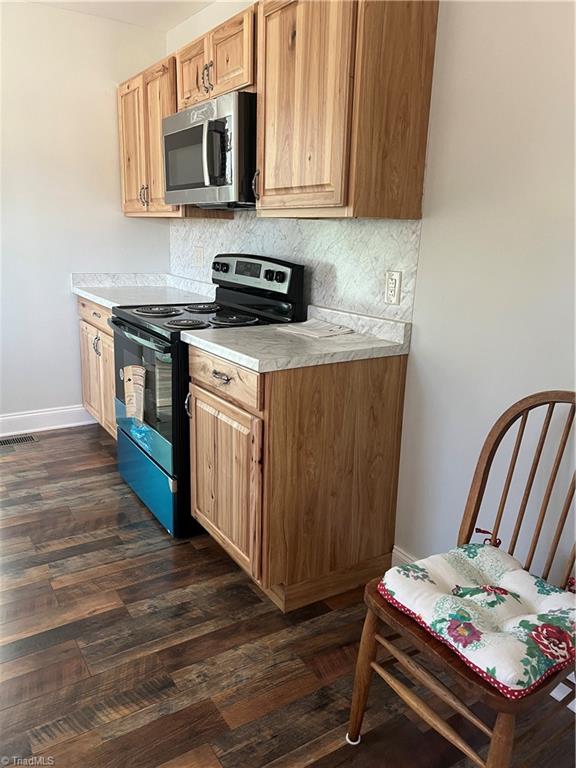 668 Hampton Road Eden, NC 27288 - Photo 14 of 25